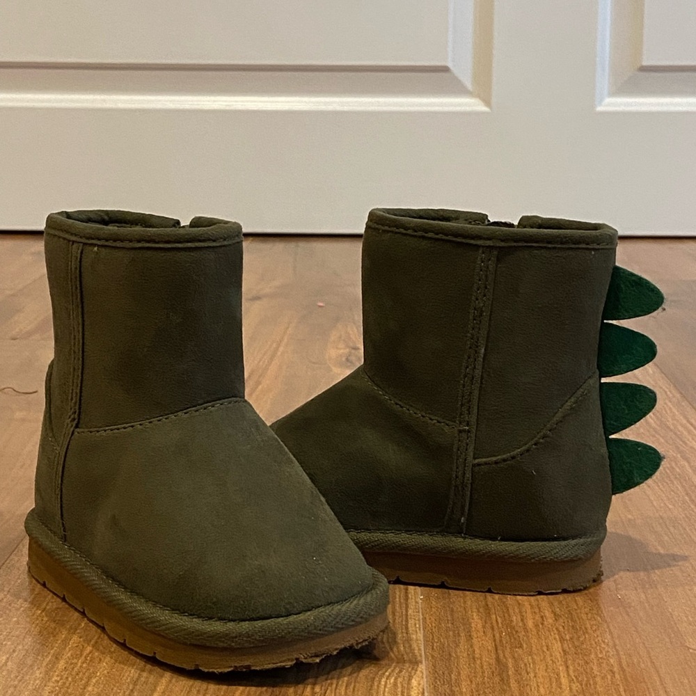 Baby Gap Green Dinosaur Toddler Boots 7